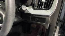 Volvo XC60 2.0 B5P Plus Dark 5dr AWD Geartronic Petrol Estate